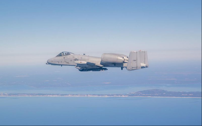 Aeronave A-10C tem como um de seus concorrentes do russo Su-25 que está em ação na Ucrânia - USAF / John Raven