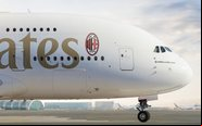 Ação da aérea celebra os 125 anos de história do AC Milan, repercutindo a importância do clube no futebol mundial - Divulgação