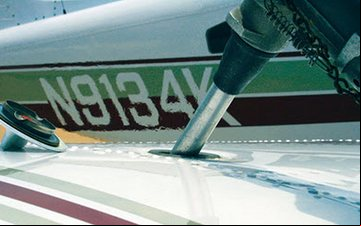 Segundo a FAA, a produção e venda do novo tipo de Avgás poderá ocorrer ainda este ano - Divulgação FAA