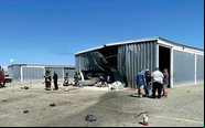 Uma das aeronaves caiu em um hangar do aeroporto de Watsonville - City of Watsonville/Divulgação