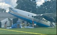 Avião cai durante decolagem nos EUA com 20 pessoas a bordo