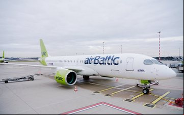 airBaltic opera uma frota formada apenas pela maior variante do A220 - Reprodução/airBaltic