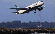 Empresa aérea adicionou nova rota entre o Aeroporto Internacional de Guarulhos e Ilhéus, na Bahia, para a alta temporada de verão - Luis Neves