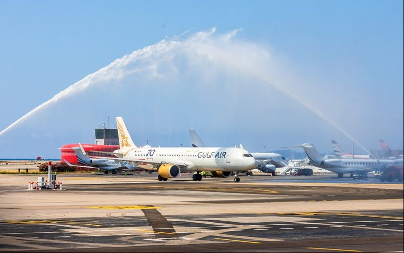 Acordo prevê a entrega das aeronaves até 2028 - Gulf Air