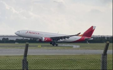 As aeronaves podiam transportar até 252 ageiros em duas classes - Reprodução