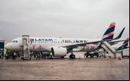 A320neo com adesivo alusivo ao evento - Divulgação