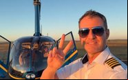 André Borges de Freitas, antes da decolagem, para o início à volta ao mundo a bordo de um helicóptero monomotor - Reprodução Instagram