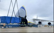 O An-124 é usualmente utilizado em transporte de cargas indivisíveis com grandes volumes - Antonov Airlines