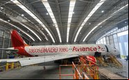A320 matrícula HK5318 recebeu pintura alusiva aos funcionários - Divulgação