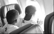 12 crianças viajaram na tradicional Ponte Aérea Rio-São Paulo - Latam Airlines/Max Jablonski