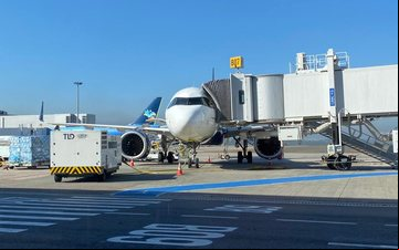 A320neo em Viracopos alimentado por fonte externa de energia - Divulgação