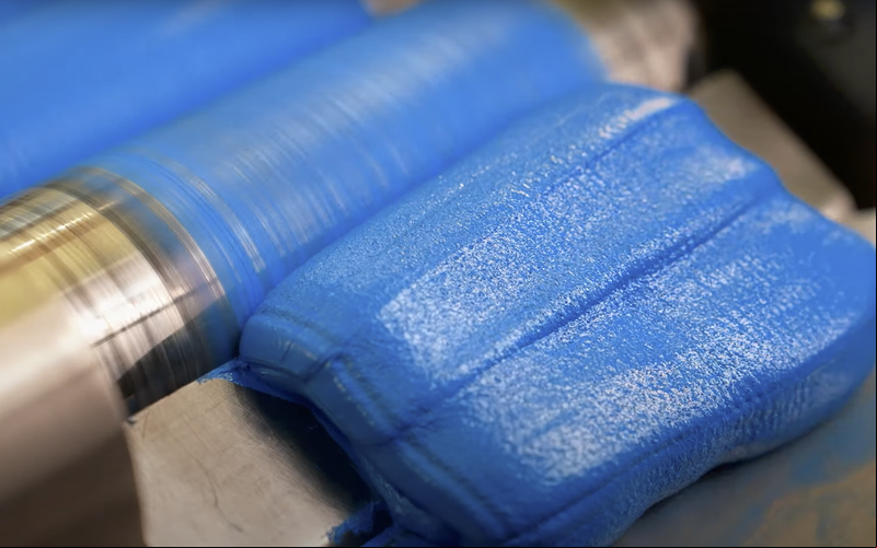 Tom de azul foi inspirado no céu do Brasil e será usado pela empresa aérea em sua identidade de marca - Azul
