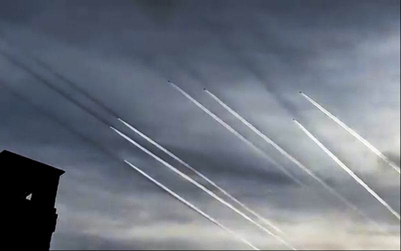Sete B-52 realizam voo de deslocamento para Europa e Israel - Reproducão