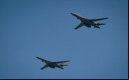 Bombardeiros B-1B Lancer têm como principal característica o voo supersônico - USAF /Sgt. Richard P. Ebensberger