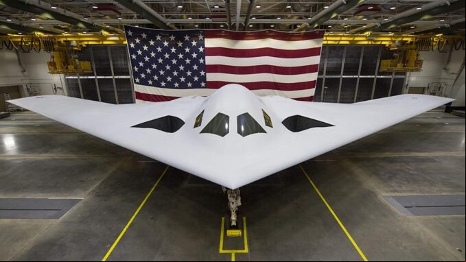 B-21 Rider substituirá o icônico B-2A Spirit e o supersônico B-1B Lancer - USAF