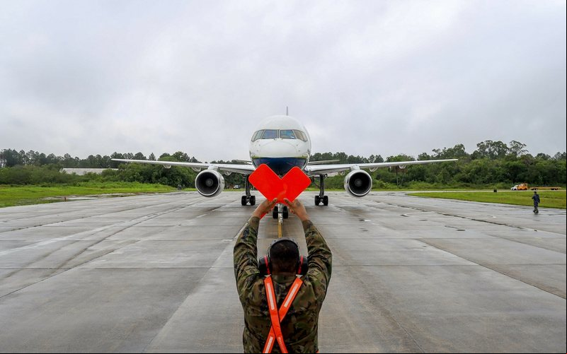 A Base Aérea de Canoas está recebendo temporariamente voos para a região de Porto Alegre - FAB/Sargento Lucas Nunes