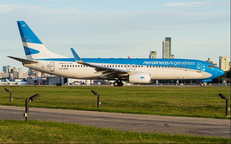 Boeing 737-800 no Aeroparque, em Buenos Aires - Martin Romero