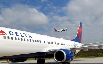 As aeronaves ganharão novos assentos na Primeira Classe, além da instalação de novos monitores em outras cabines - Delta Air Lines/Divulgação
