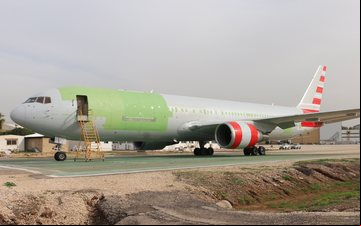 Conversão da 100ª aeronave ocorreu apenas 15 anos após o início do projeto - Divulgação