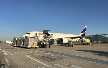 Foram aproximadamente 7.000 embarques aéreos, que incluíram a agem de mais de 500 importadores - Floripa Airport
