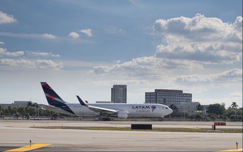 A empresa possui agora uma participação de 31,6% do mercado doméstico - Latam Cargo/Divulgação