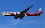 Boeing 777-300ER (A7-BEB) da Qatar Airways - Luís Neves