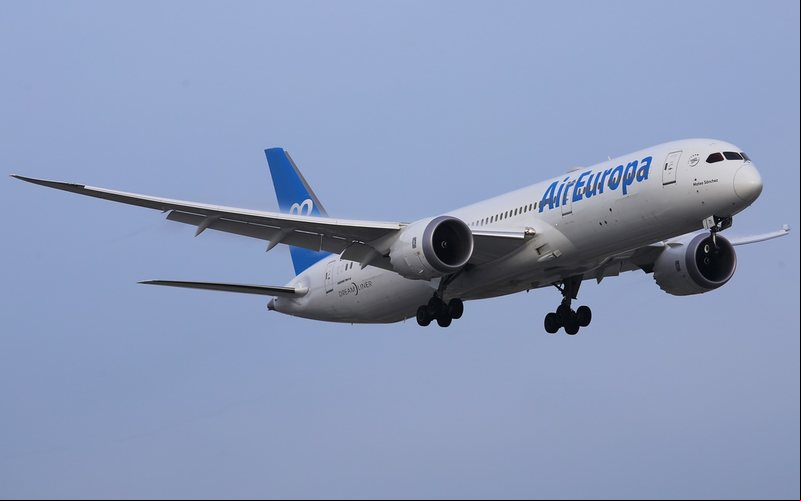 Voos serão operados por variantes do Boeing 787 - AERO Magazine/Luís Neves