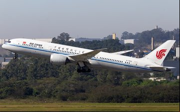 Companhia aérea operará o serviço adicional entre 29 de julho e 27 de agosto com o Boeing 787-9 - Guilherme Amâncio