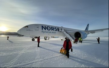 A aeronave decolou da capital da Noruega, Oslo, e fez uma escala na África do Sul - Norwegian Polar Institute