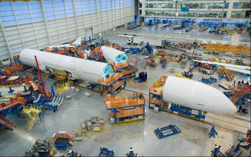 Funcionários da Boeing estão em greve desde 14 de setembro, por novas condições salariais - Boeing