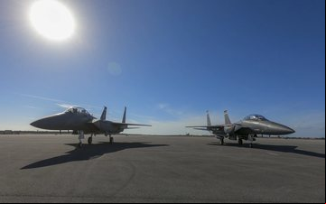 Versão F015EX é a mais atualizada do já consagrado caça norte-americano - U.s Air Force