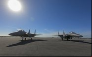 A Força Aérea dos EUA também está adquirindo a versão modenizadA do avião, o F-15EX. - Divulgação