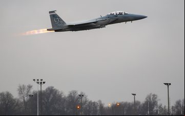 Assim como o F-15, o F-16  também tem uma versão modernizada - Boeing