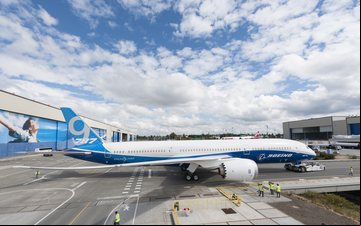 Boeing prevê entregar 70 Dreamliners este ano - Divulgação