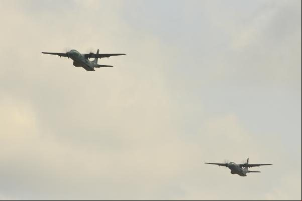 Além da defesa aérea na região, ações de ajuda humanitária também estão em vigor - FAB