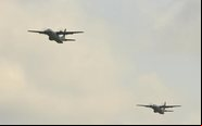 Além da defesa aérea na região, ações de ajuda humanitária também estão em vigor - FAB