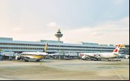 Governo de Singapura autorizou empresas aéreas a aumentar o preço dos bilhetes para compensar o preço mais caro do combustível sustentável - CAAS