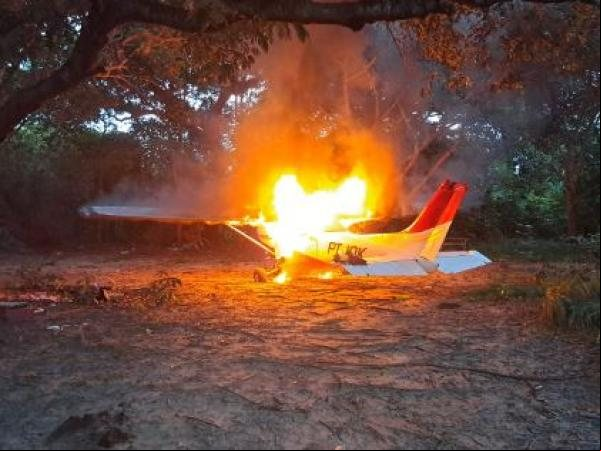 Aviões de alerta aéreo, helicópteros e caças são utilizados em missões contra o garimpo ilegal na região - Cmdo Op Cj Amz