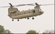 Helicópteros CH-47 cumprem o serviço pesado de transporte do Exército dos EUA - Boeing