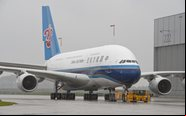 Primeiro A380 chinês foi entregue em 17 de outubro de 2011 - Airbus