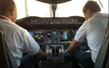 Incidente envolvendo um Boeing 787-9 da Latam deixou dez feridos - AERO Magazine/Edmundo Ubiratan