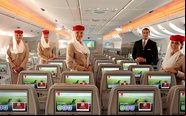 Tripulação da Emirates conta com comissários oriundos de 160 países - Divulgação