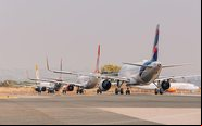 O CEO da Latam criticou ações judiciais contra companhias aéreas após o cancelamento do voo devido à colisão com um pássaro - Divulgação