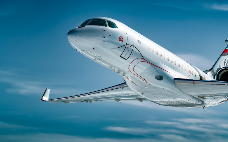 Falcon 6X é o mais novo membros da família Falcon e deverá começar a ser entregue este ano - Dassault
