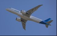 E190-E2 da Placar tem capacidade para até 98 ageiros - Divulgação