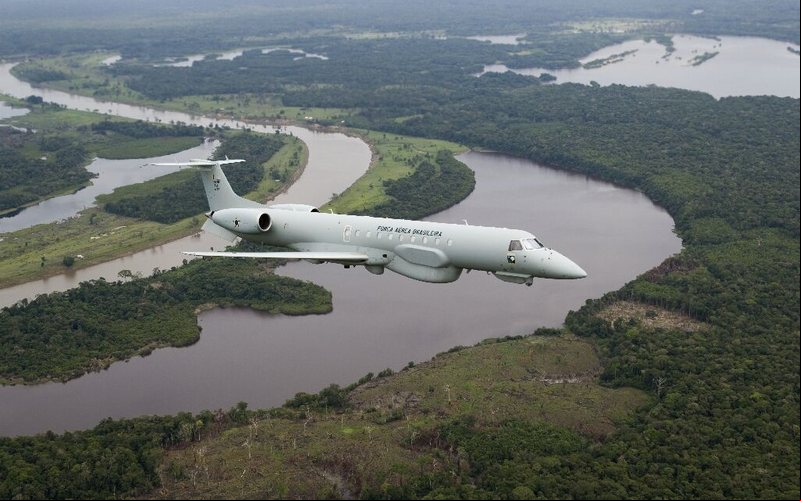 Aeronaves R-99 cumprem estratégica missão de inteligência e vigilância no Brasil - FAB