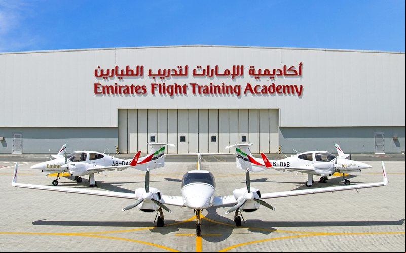 Com a chegada dos Diamond DA42-VI frota de treinamento da Emirates a a contar com 30 aviões - Divulgação
