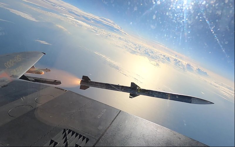 F-15EX é a versão mais atual do icônico caça dos EUA - USAF
