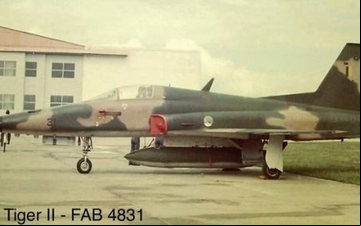 Segundo F-5 da missão retornou a base de Canoas após o desaparecido do seu Ala - FAB
