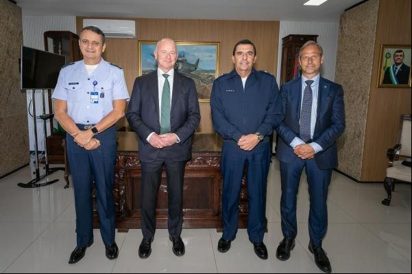 Cooperação entre a Suécia e Brasil fortalece a compra de novos Gripen - FAB